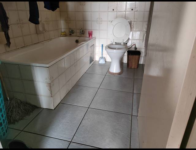 0.5 BEDROOM FLAT FOR SALE IN ARCADIA